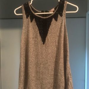 Heather Gray tank top w/lace detail